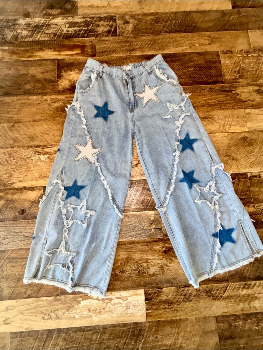 POL Star Patch Studded Wide-Leg Jeans - Small